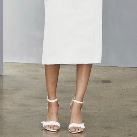 Amsale Faille Dress- Never Worn- Tags Attached - Picture 3 of 7